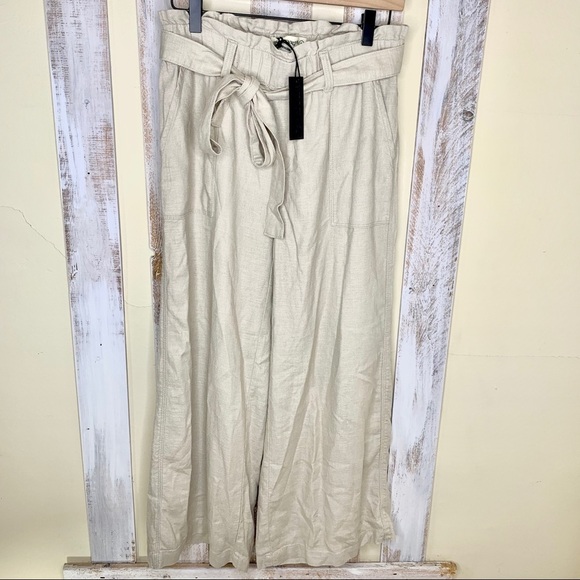 BLANKNYC Linen Paperbag Waist Crop Taupe Pants - Picture 1 of 8